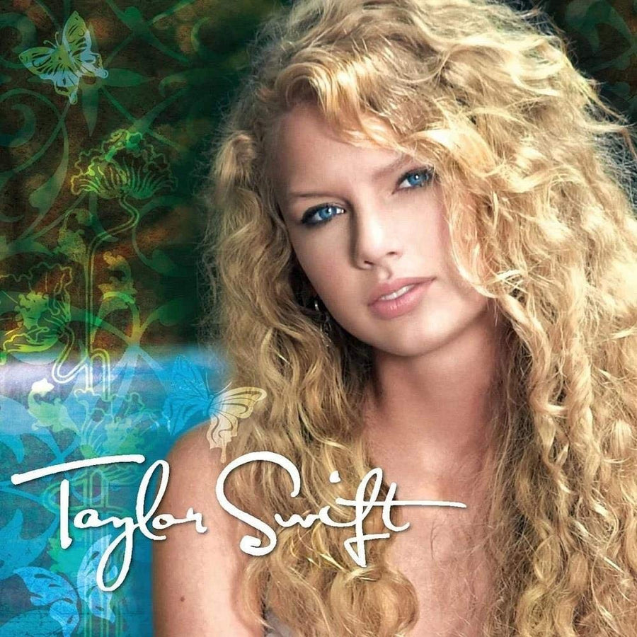 Taylor Swift’s Debut Photos: A Look Back